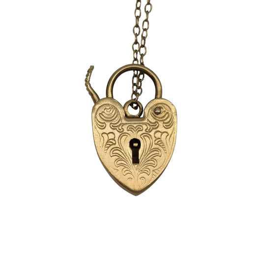 9ct 375 Yellow Gold Engraved Heart Shaped Padlock 1973 L 2.1 cm 2.8 g.