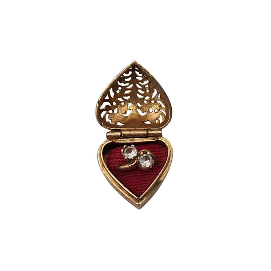 9ct 375 Yellow Gold Heart Ring Box Opening Charm c.1960's L 1.5 cm 4.9 g.