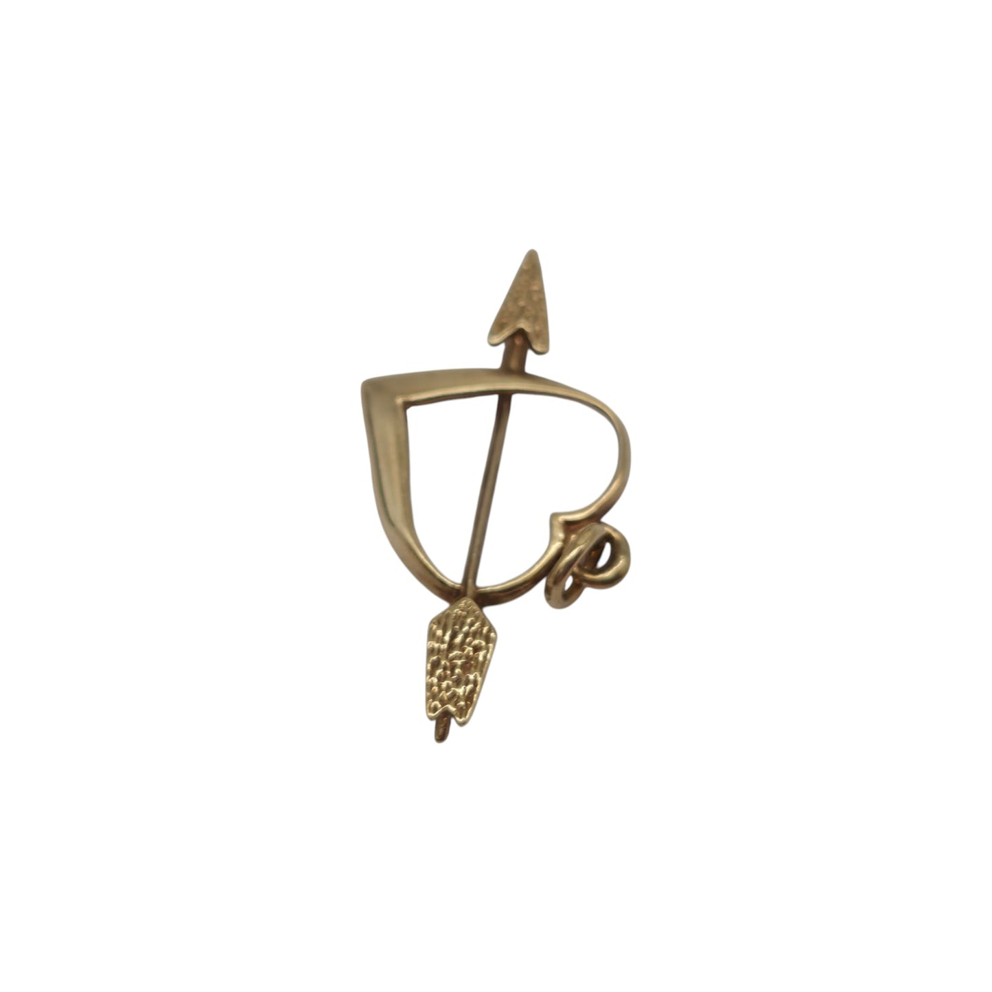 9ct 375 Yellow Gold Heart With Arrow Charm 1979 L 1.3 cm 0.7 g.