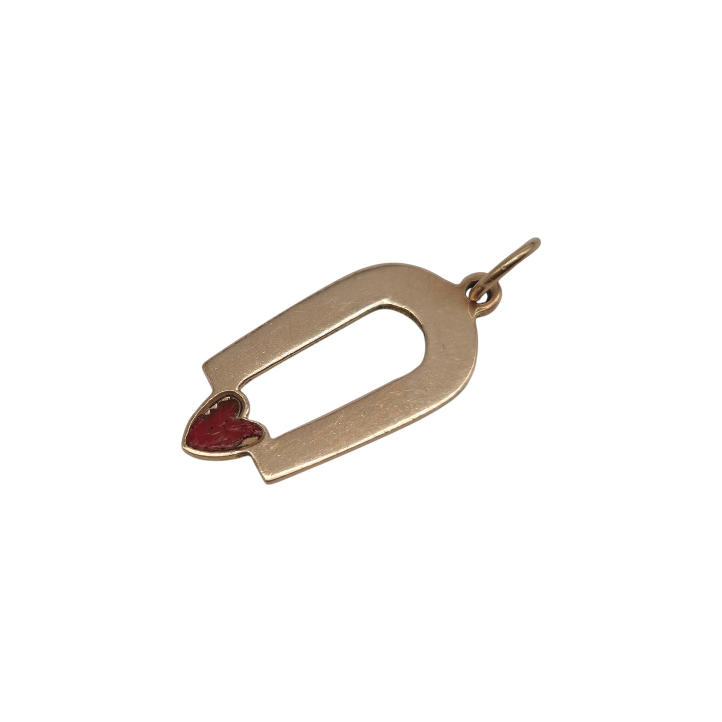 9ct 375 Rose Gold Horseshoe With Heart Charm 1948 L 1.6 cm 0.7 g.