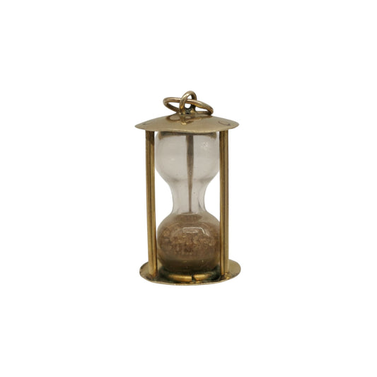 9ct Yellow Gold Hourglass Charm c.1960's L 1.6 cm 1.9 g.