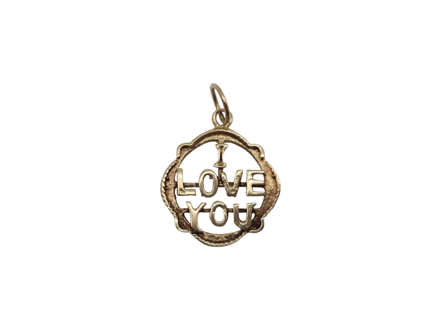 9金 375イエローゴールド 「I Love You」チャーム 1967年製 長さ1.8cm 1.4g。