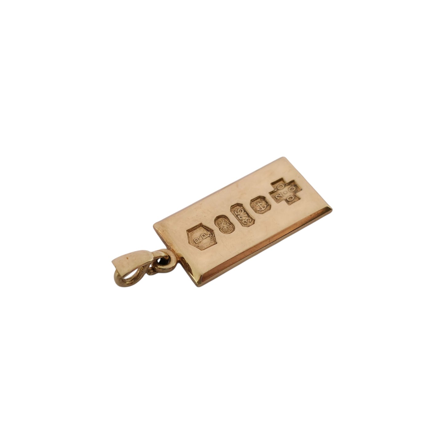 9ct 375 Yellow Gold Ingot Pendant 2000 L 2.0 cm 3.4 g.