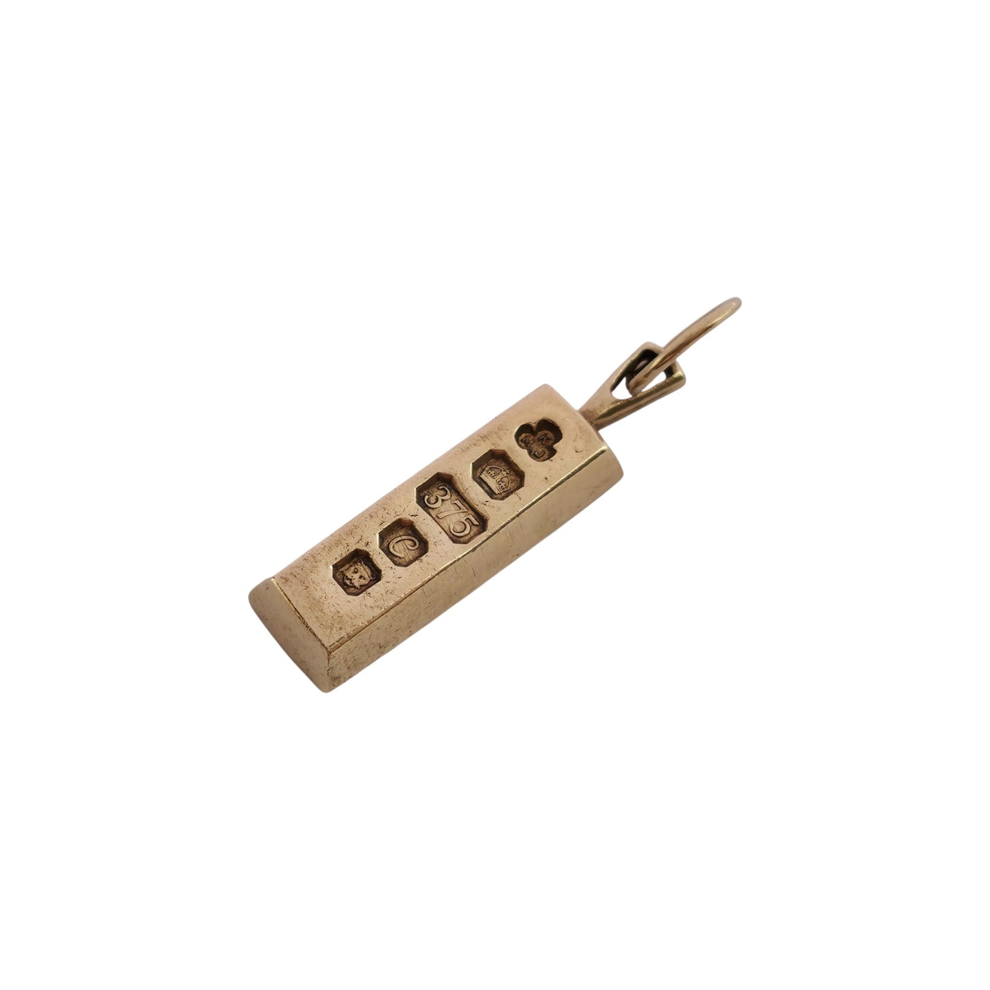 9ct 375 Yellow Gold Ingot Pendant 1977 L 2.6 cm 8.2 g.