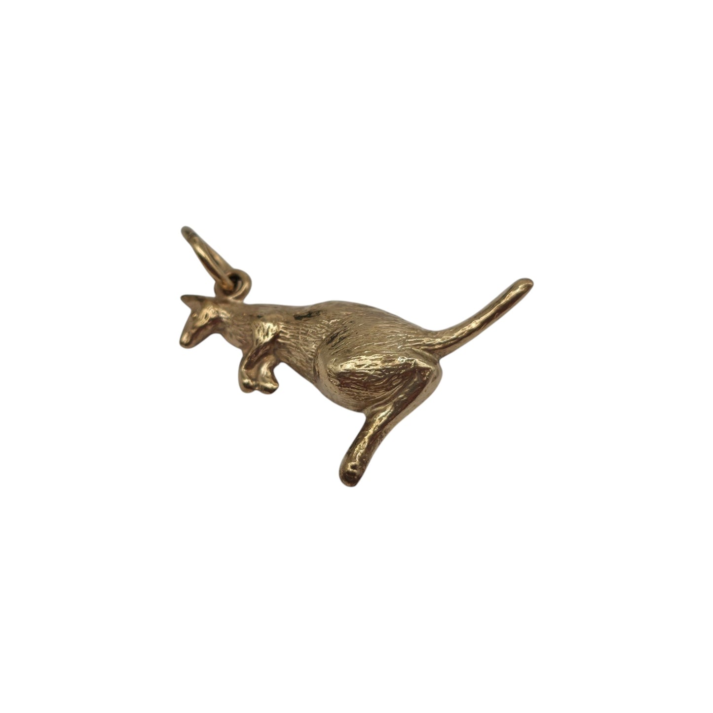 9ct 375 Yellow Gold Kangaroo Charm 1973 L 1.7 cm 0.8 g.