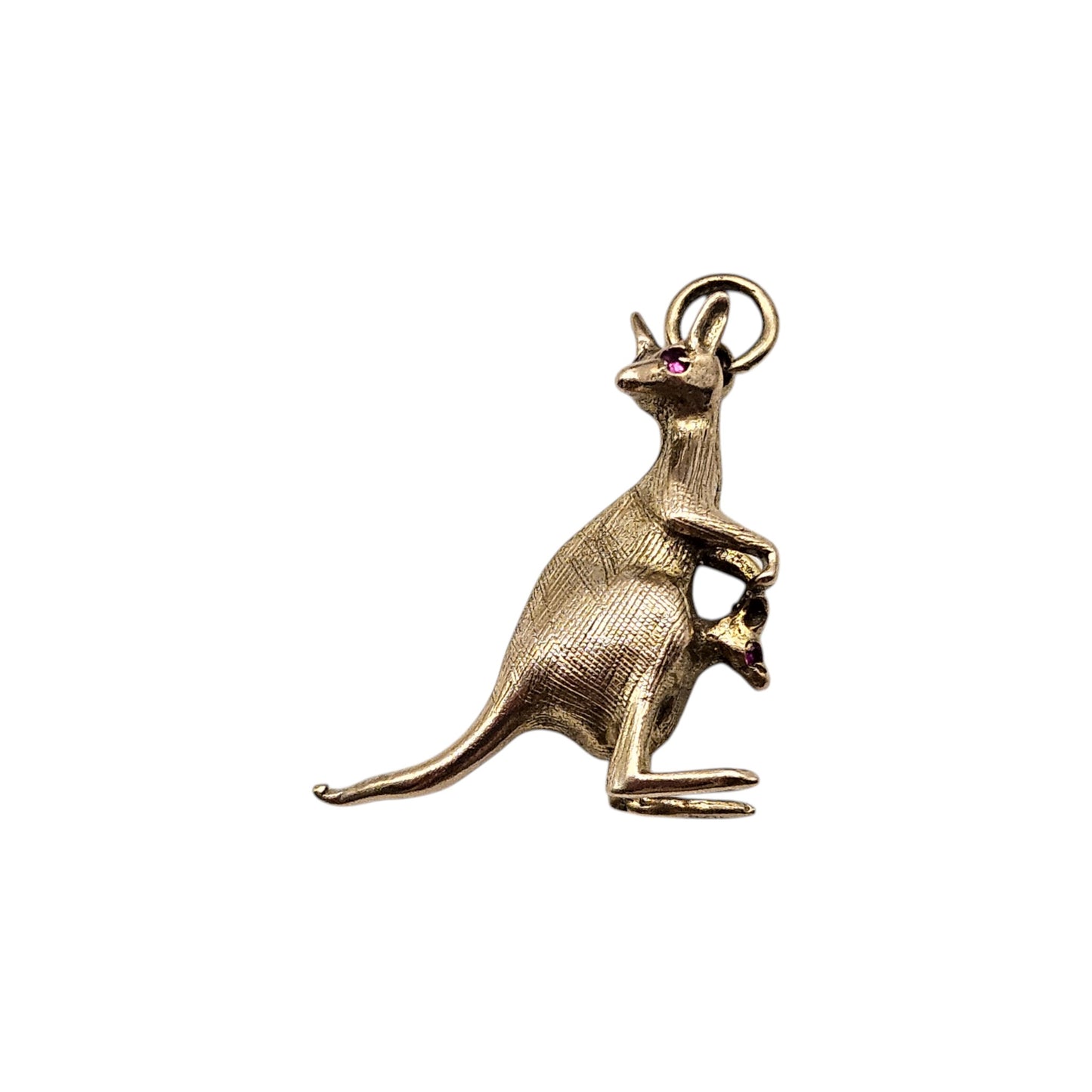 9ct 375 Yellow Gold Kangaroo & Joey Charm With Red Eyes 1965 L 2.4 cm 4.8 g.