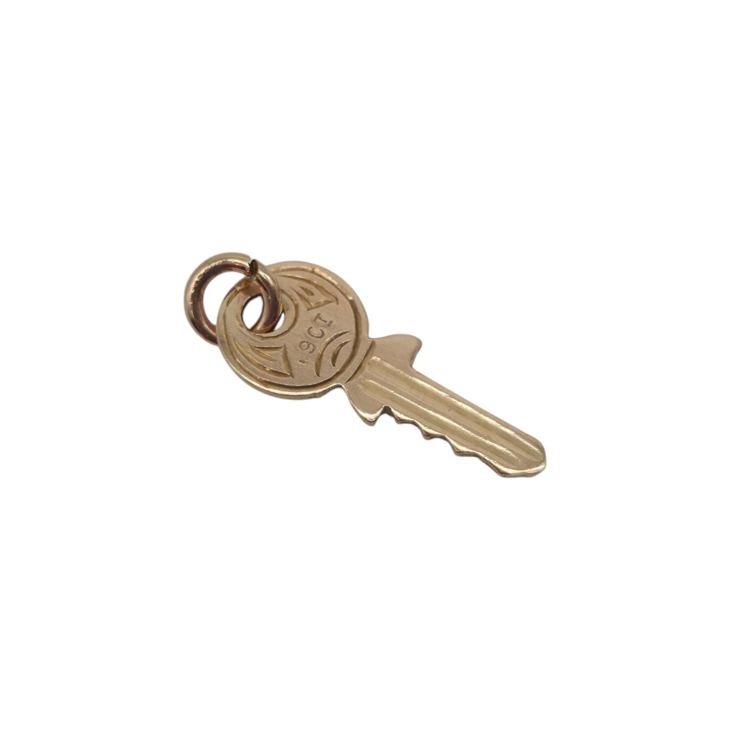 Petite 9ct Yellow Gold Key Charm c.1960's L 1.5 cm 0.4 g.