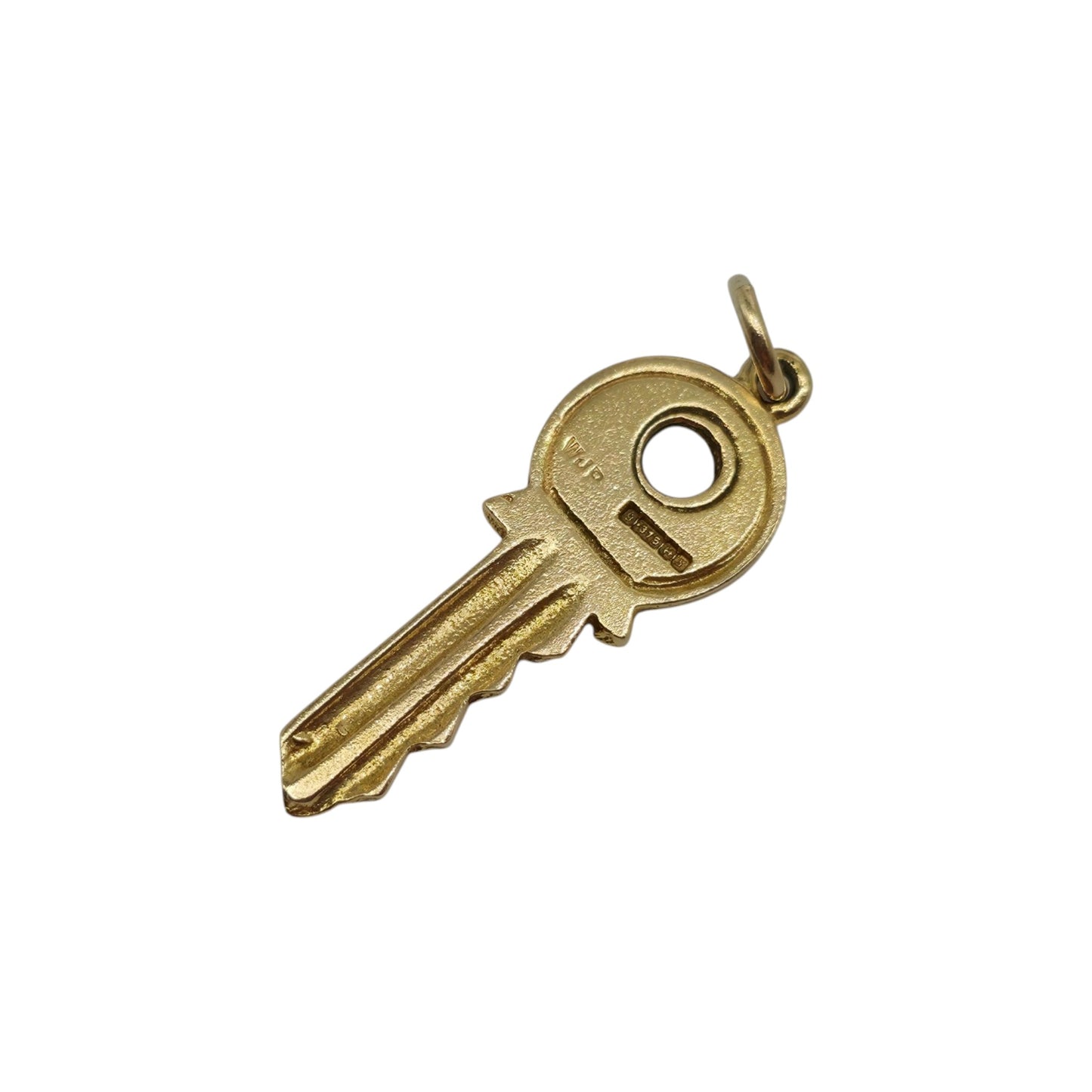 9ct 375 Yellow Gold Key Charm 1967 L 2.8 cm 2.7 g.