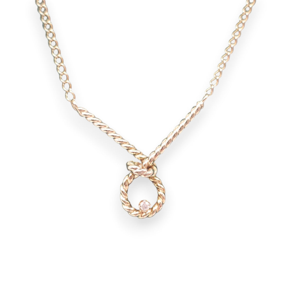 9ct 375 Yellow Gold Knot Necklace With White Sapphire 1978 L 47.5 cm 2.9 g.