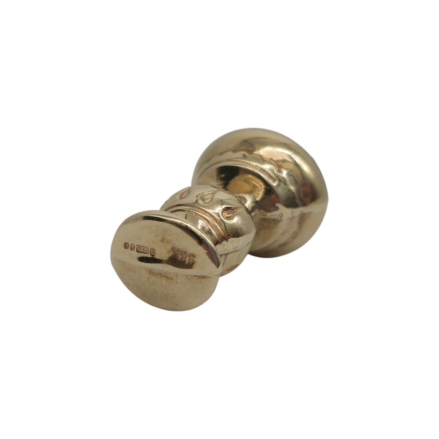9ct 375 Yellow Gold Lamp Charm 1966 L 2.7 cm 2.5 g.