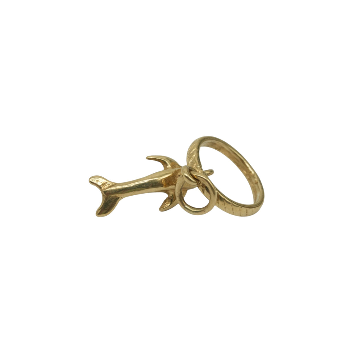 9ct 375 Yellow Gold Leaping Dolphin Charm 2004 L 1.6 cm 2.2 g.