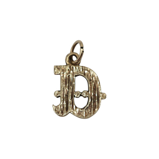 9ct Yellow Gold Initial "D" Letter Charm L 1.0 cm 0.7 g.