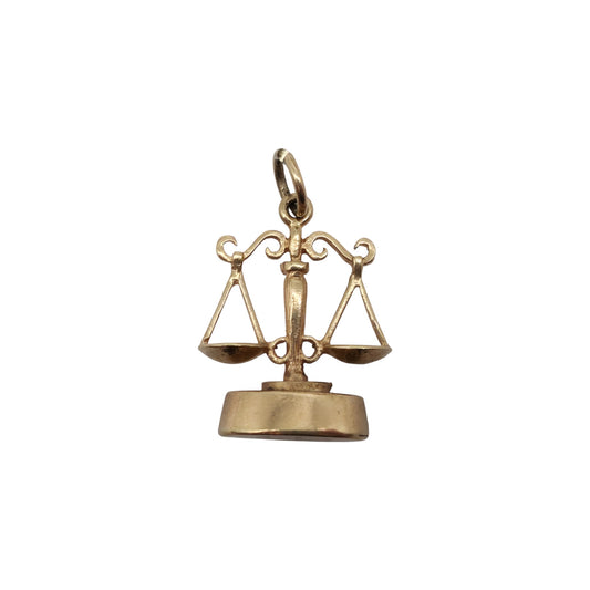 9ct 375 Yellow Gold Scales Charm 1973 L 1.6 cm 2.0 g.