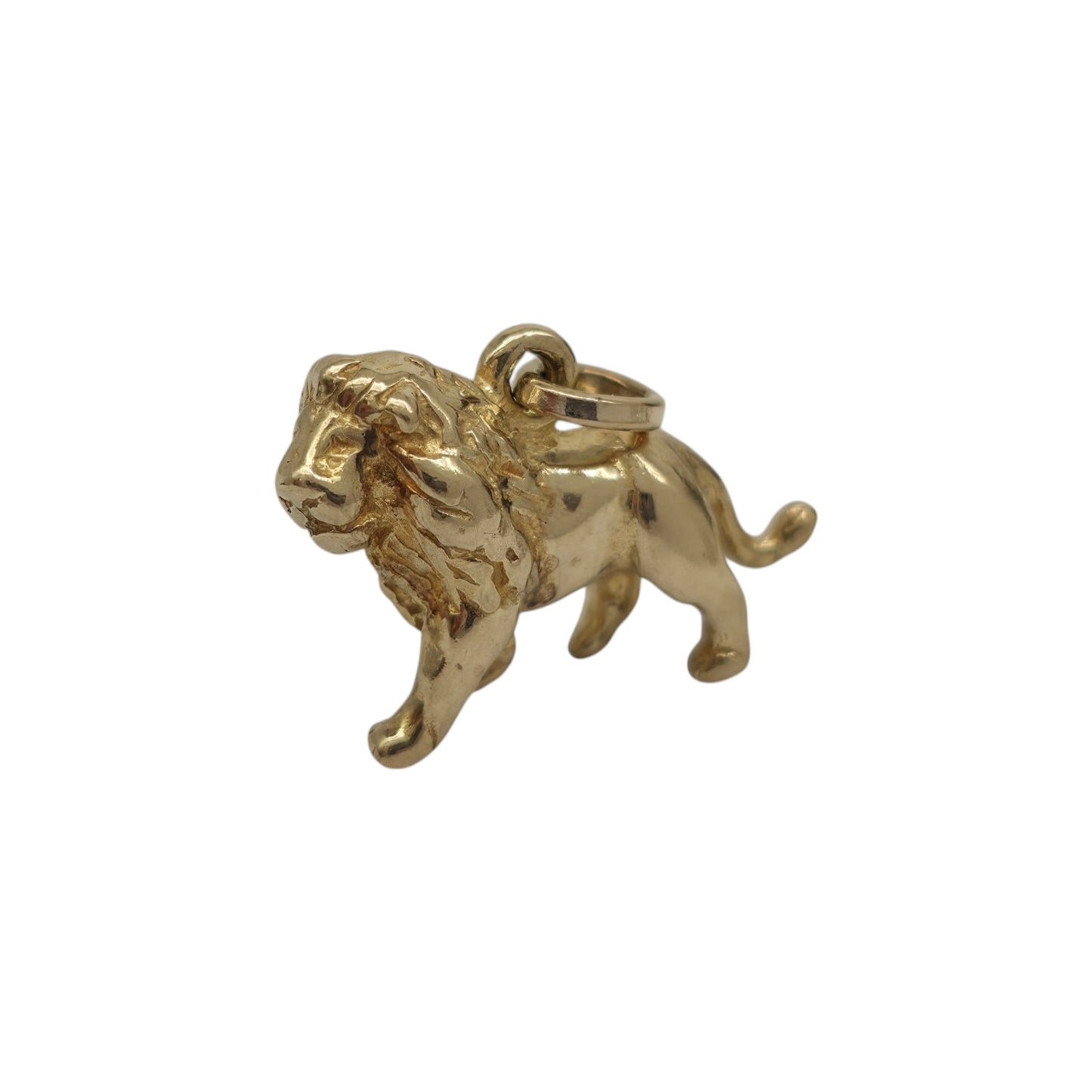 9ct 375 Yellow Gold Lion Charm 2002 L 1.7 cm 3.4 g.