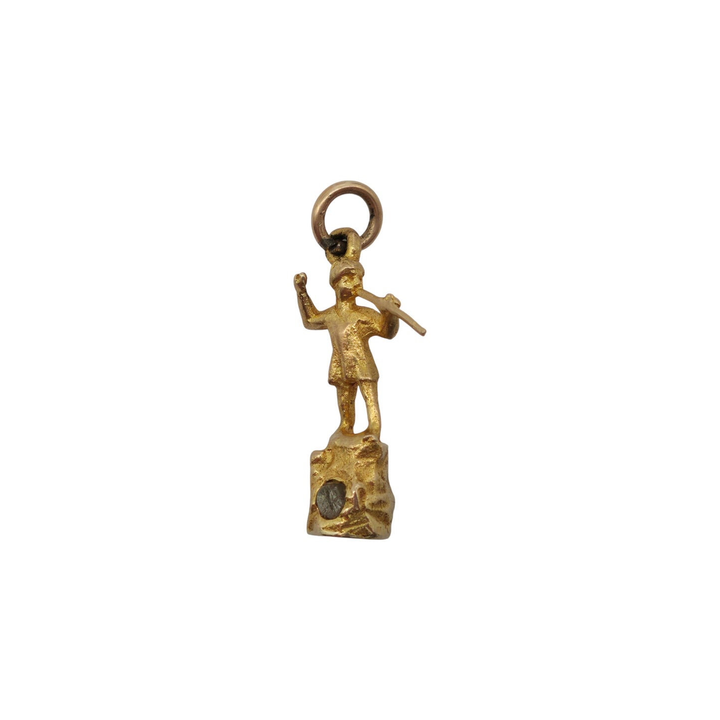 9ct 375 Yellow Gold Man With Flute Charm 1957 L 2.0 cm 2.7 g.