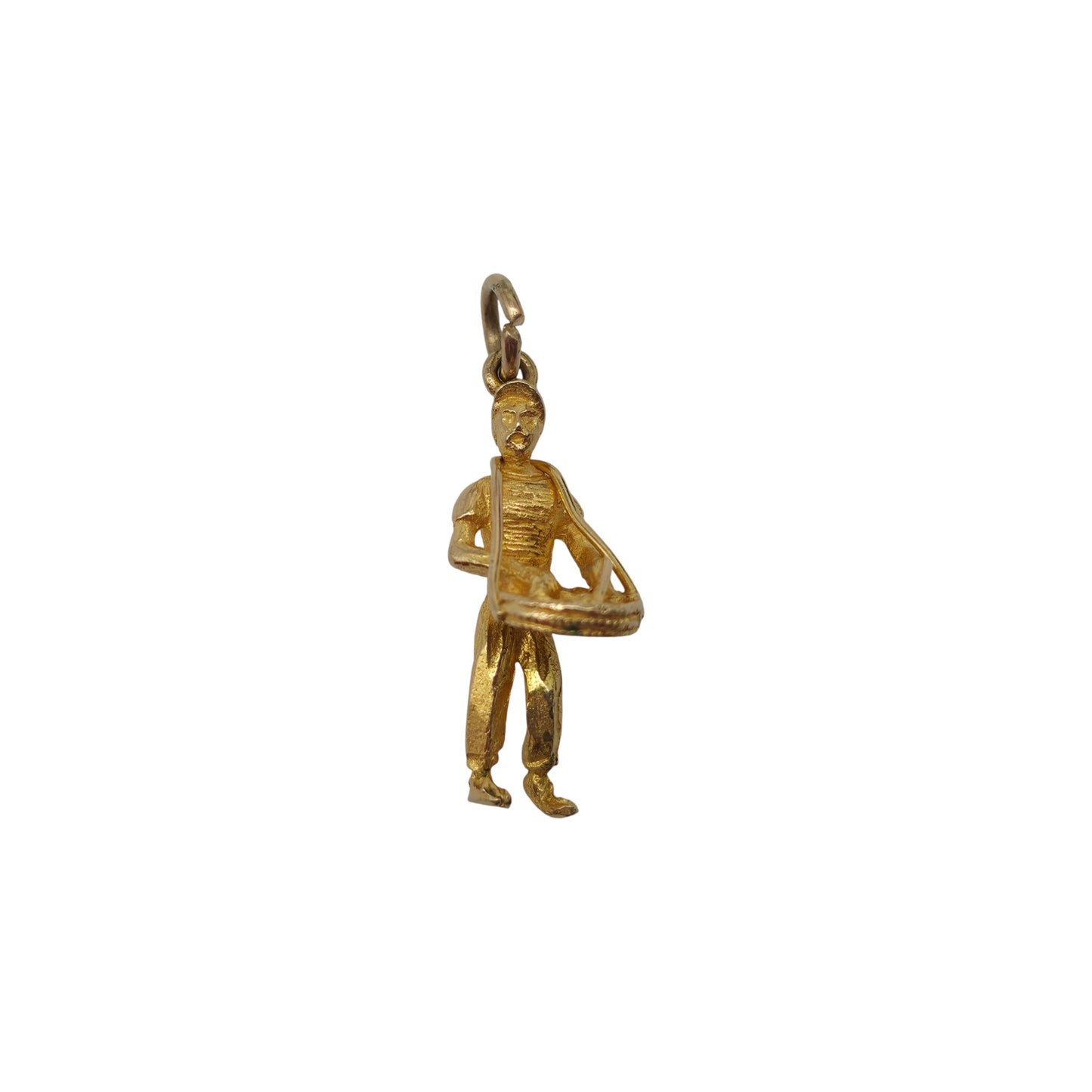 9ct 375 Yellow Gold Peddler Charm 1962 L 2.0 cm 2.2 g.