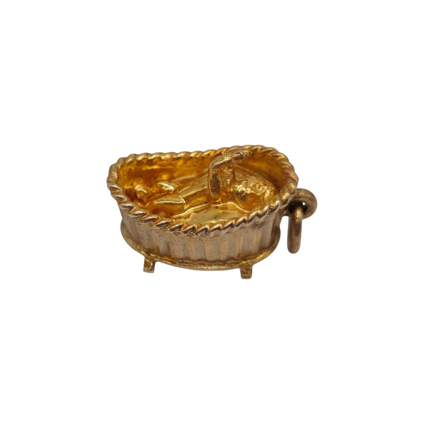 9ct 375 Yellow Gold Moses Basket Charm 1965 L 1.5 cm 4.0 g.
