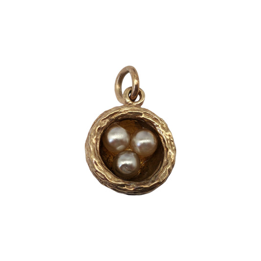 9ct 375 Yellow Gold Nest With Pearls Charm c.1980 L 1.1 cm 2.7 g.