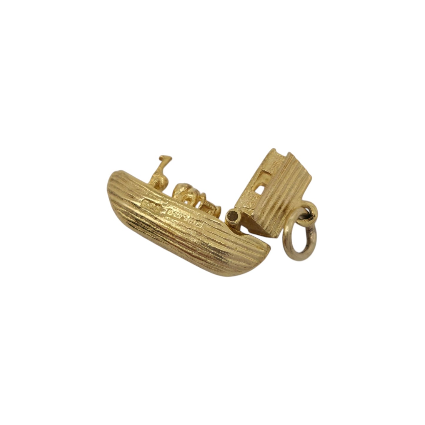 9ct 375 Yellow Gold Noah's Ark Opening Charm 1961 L 1.8 cm 3.9 g.