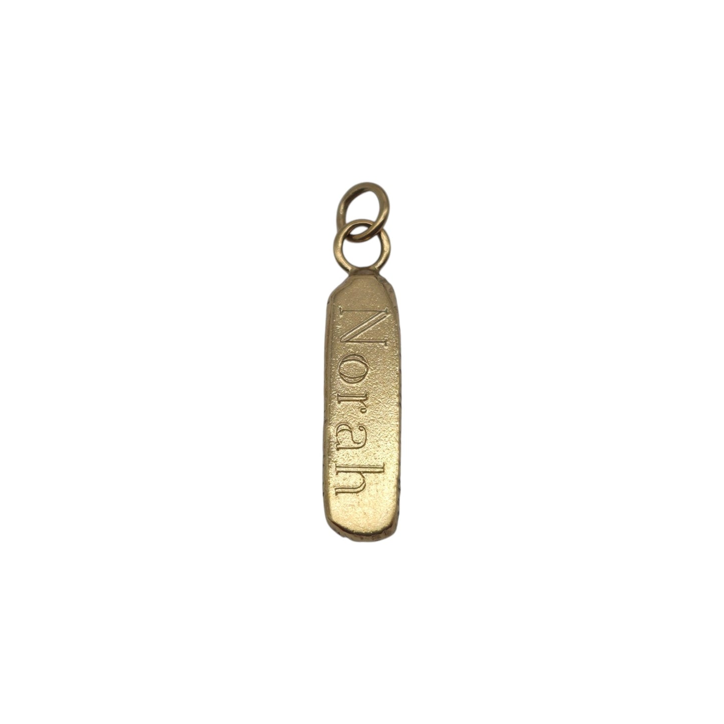 Cast 9ct Yellow Gold "Norah" Name Pendant Charm L 1.9 cm 3.4 g.