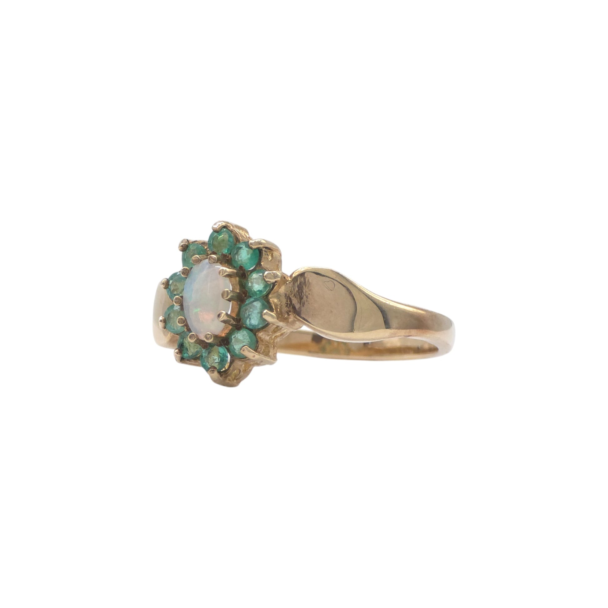 9ct gold Ring set with opal and emeralds