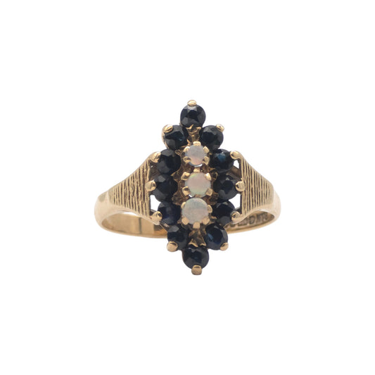 9ct 375 yellow gold Ring set with Sapphires and Opals