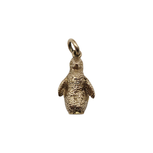 Cast 9ct 375 Yellow Gold Penguin Charm 1966 L 1.7 cm 4.6 g.