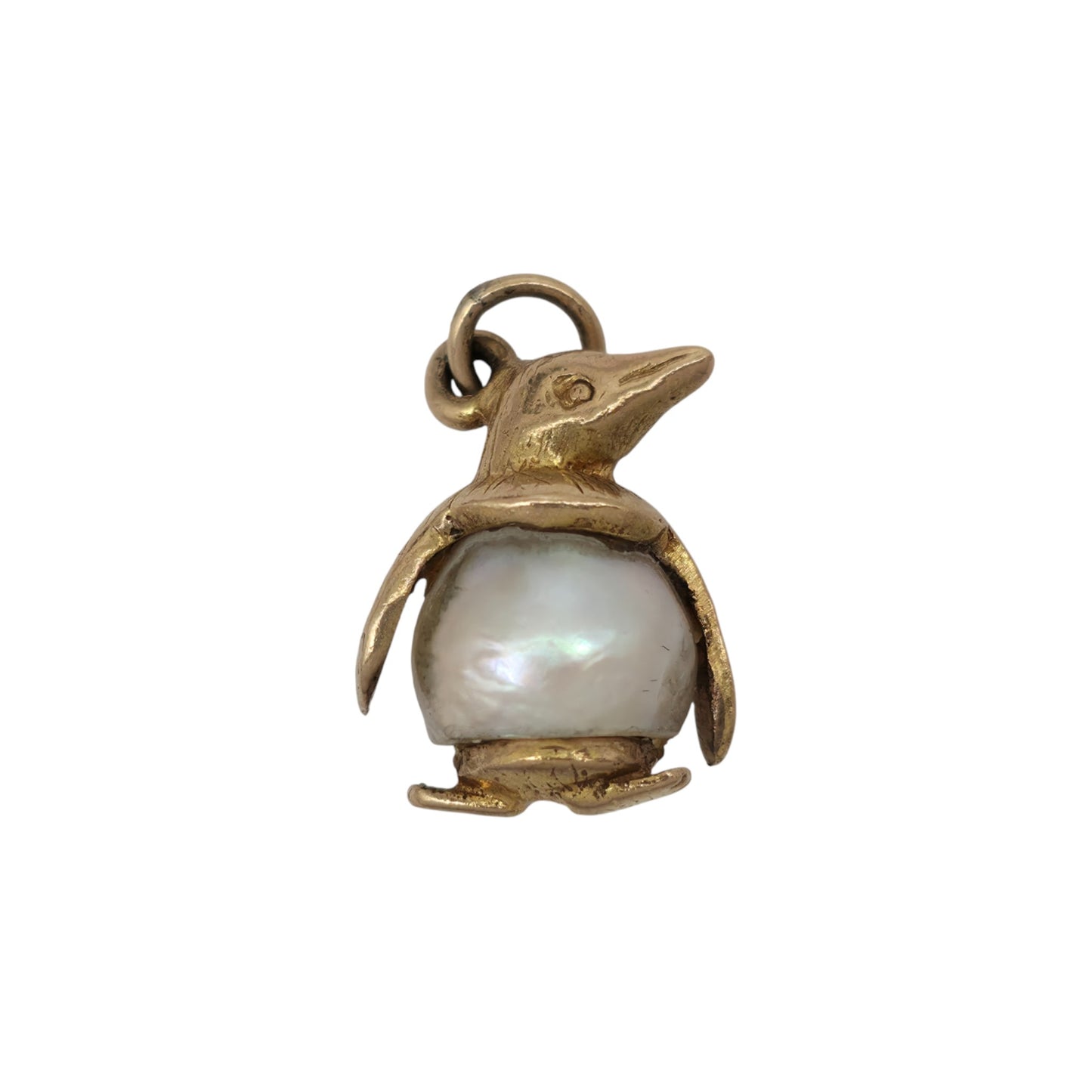 9ct 375 Yellow Gold Penguin Charm With Pearl 1958 L 1.3 cm 2.5 g.
