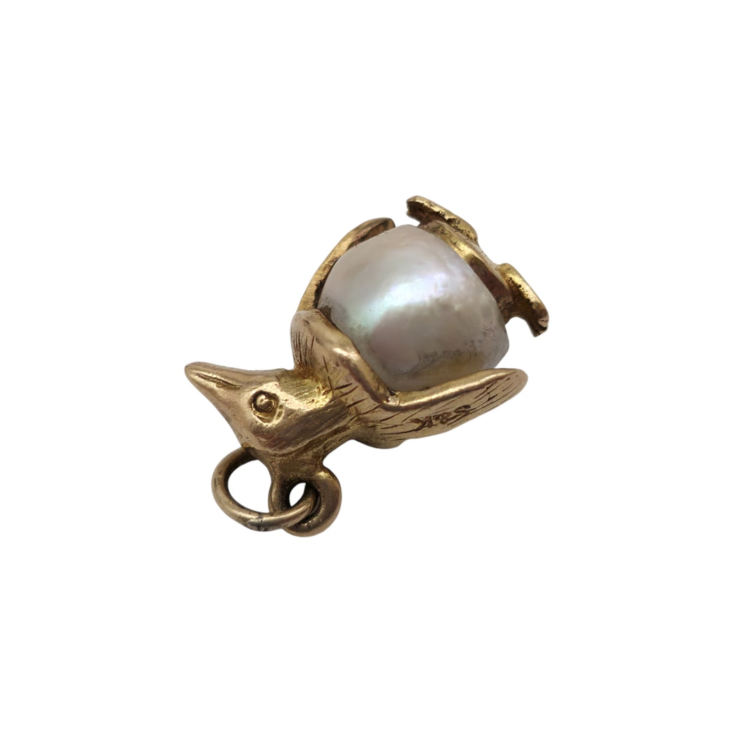 9ct 375 Yellow Gold Penguin Charm With Pearl 1958 L 1.3 cm 2.5 g.