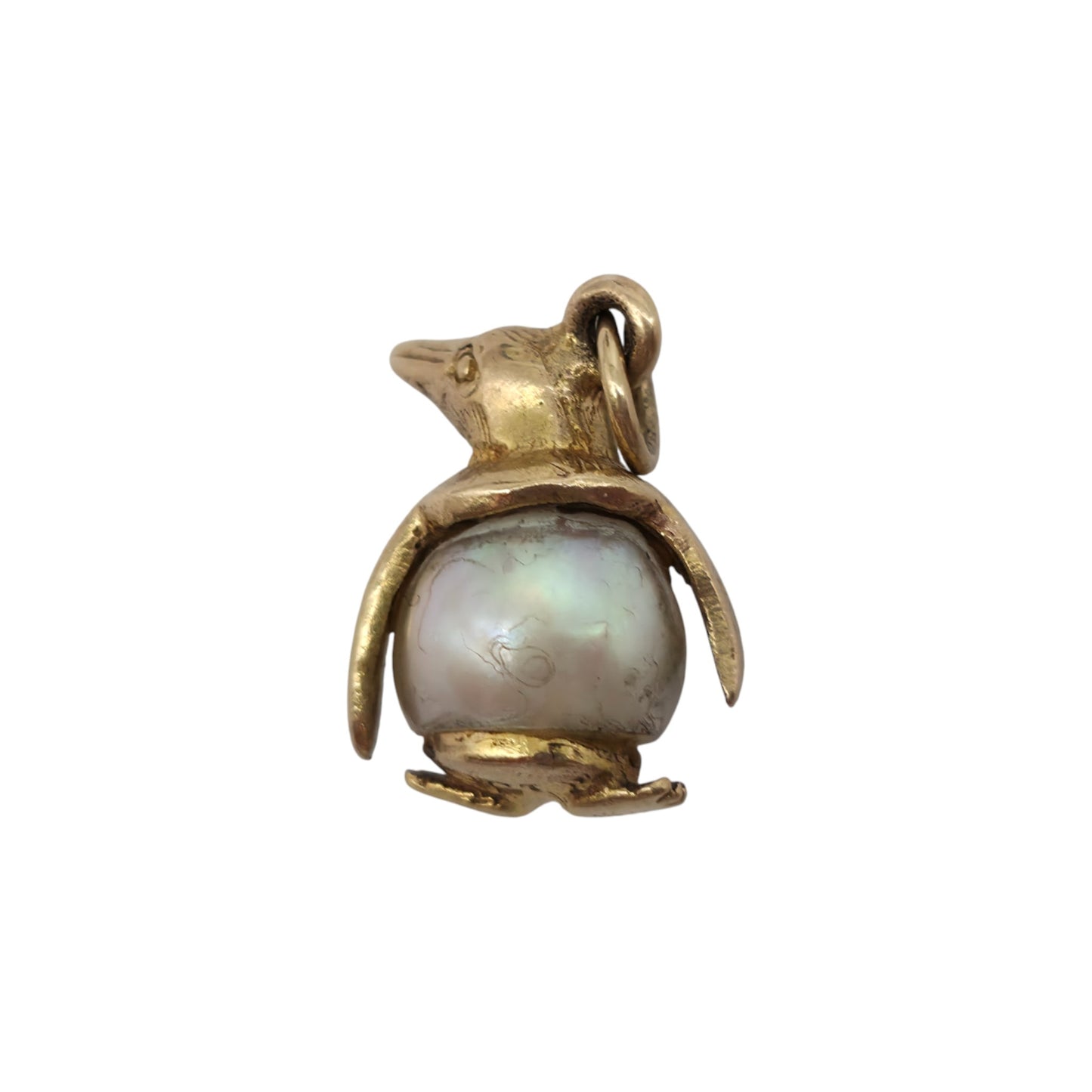 9ct 375 Yellow Gold Penguin Charm With Pearl 1958 L 1.3 cm 2.5 g.