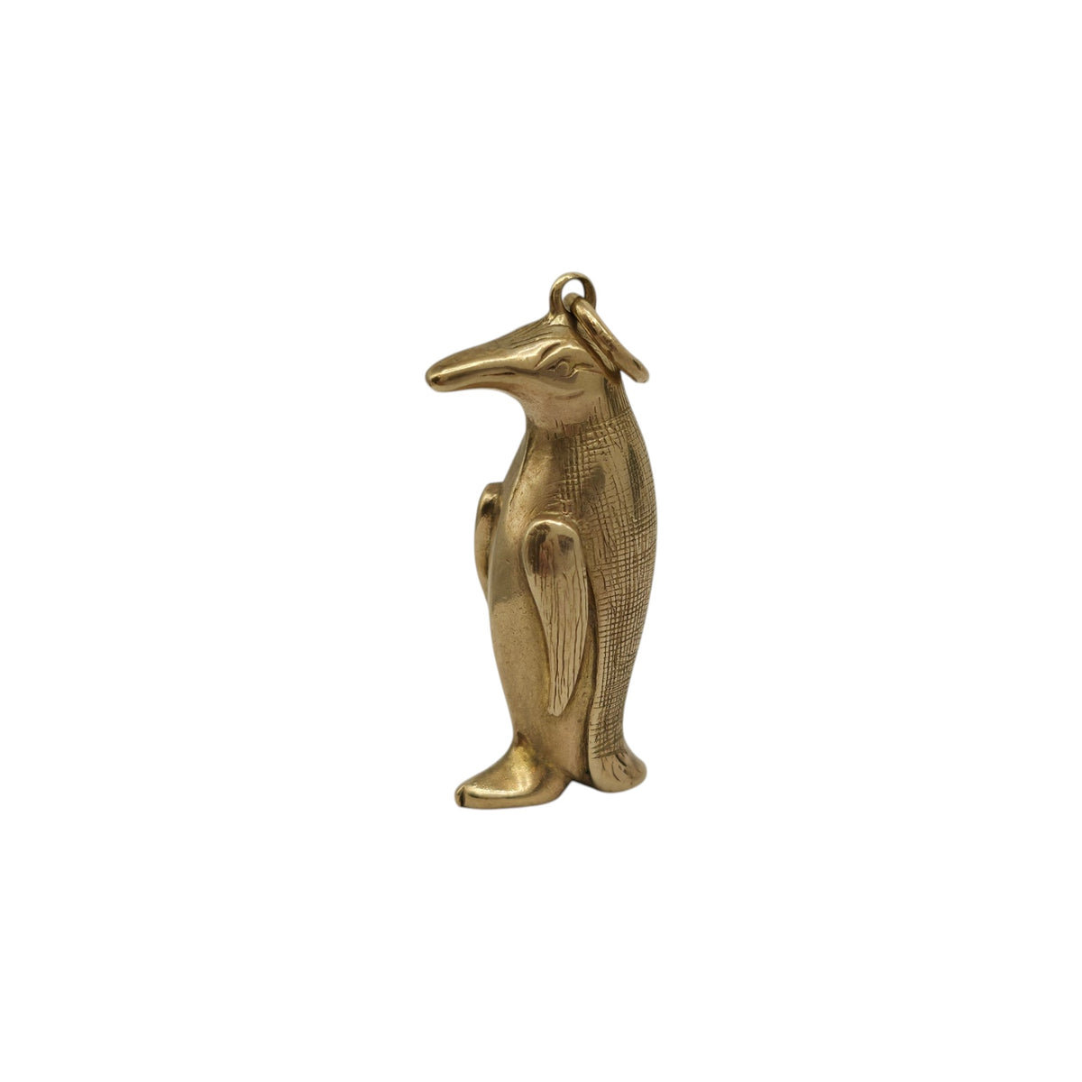 9ct 375 Yellow Gold Penguin Charm c.1960's L 2.2 cm 1.9 g.