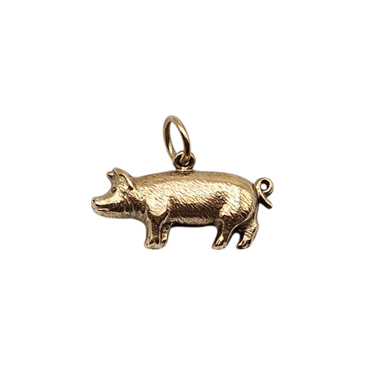 9ct 375 Yellow Gold Pig Charm 1974 L 1.9 cm 0.8 g.