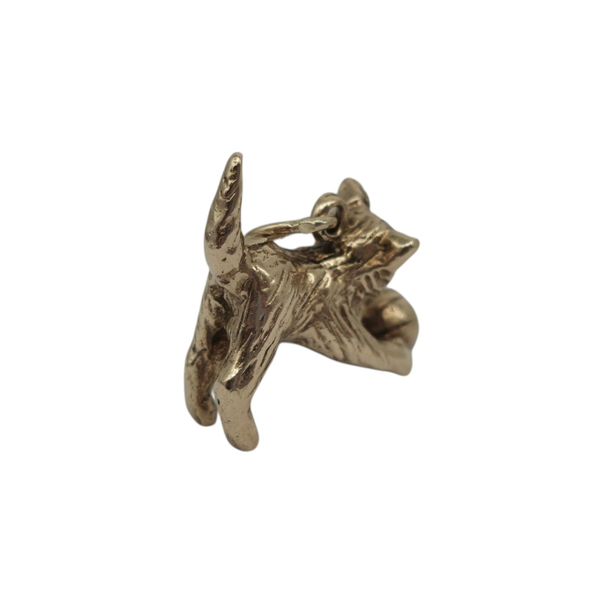Heavy Cast 9ct 375 Yellow Gold Playful Cat Charm 1977 L 1.7 cm 5.5 g.