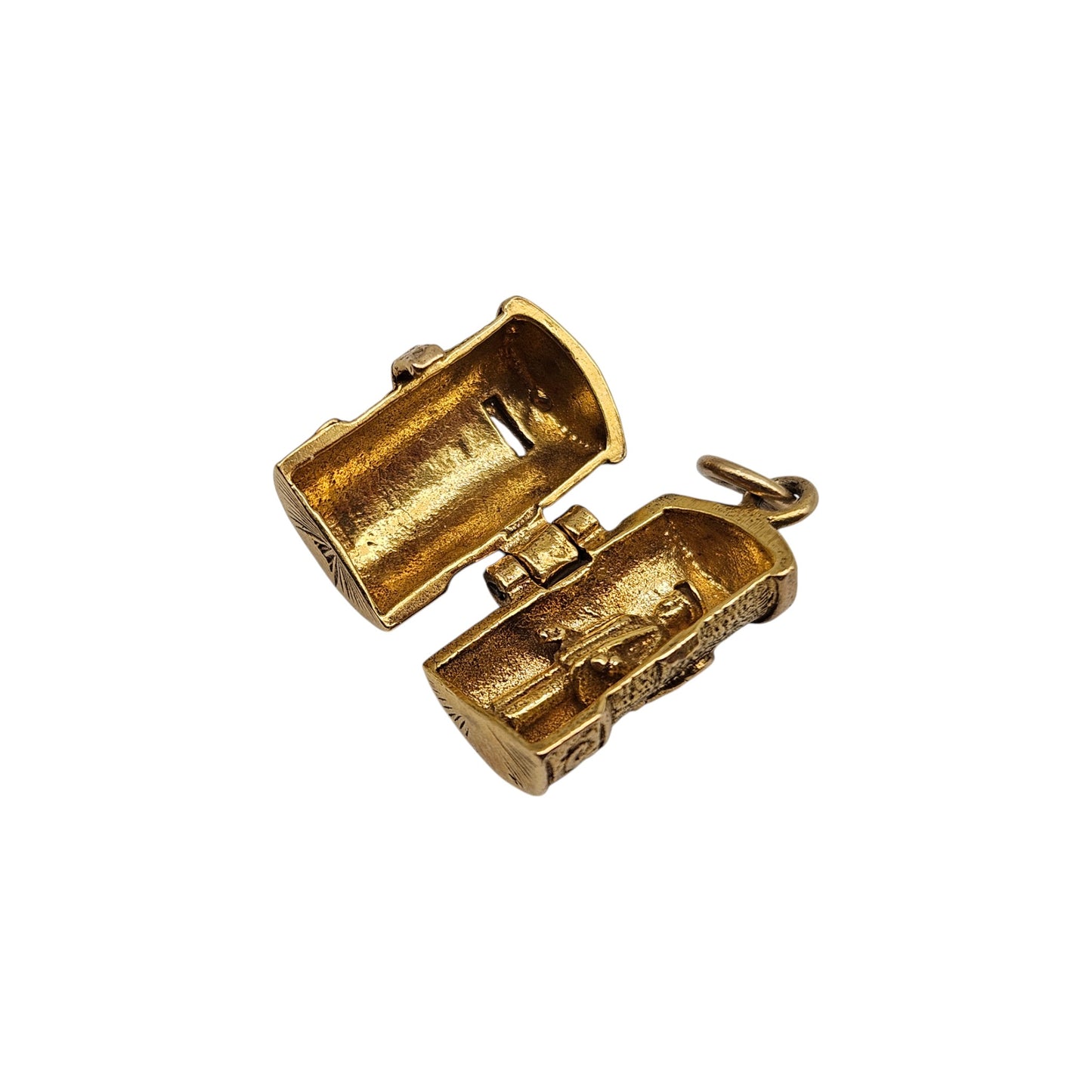 9ct 375 Yellow Gold Postman Inside Post Box Opening Charm 1966 L 1.5 cm 4.1 g.