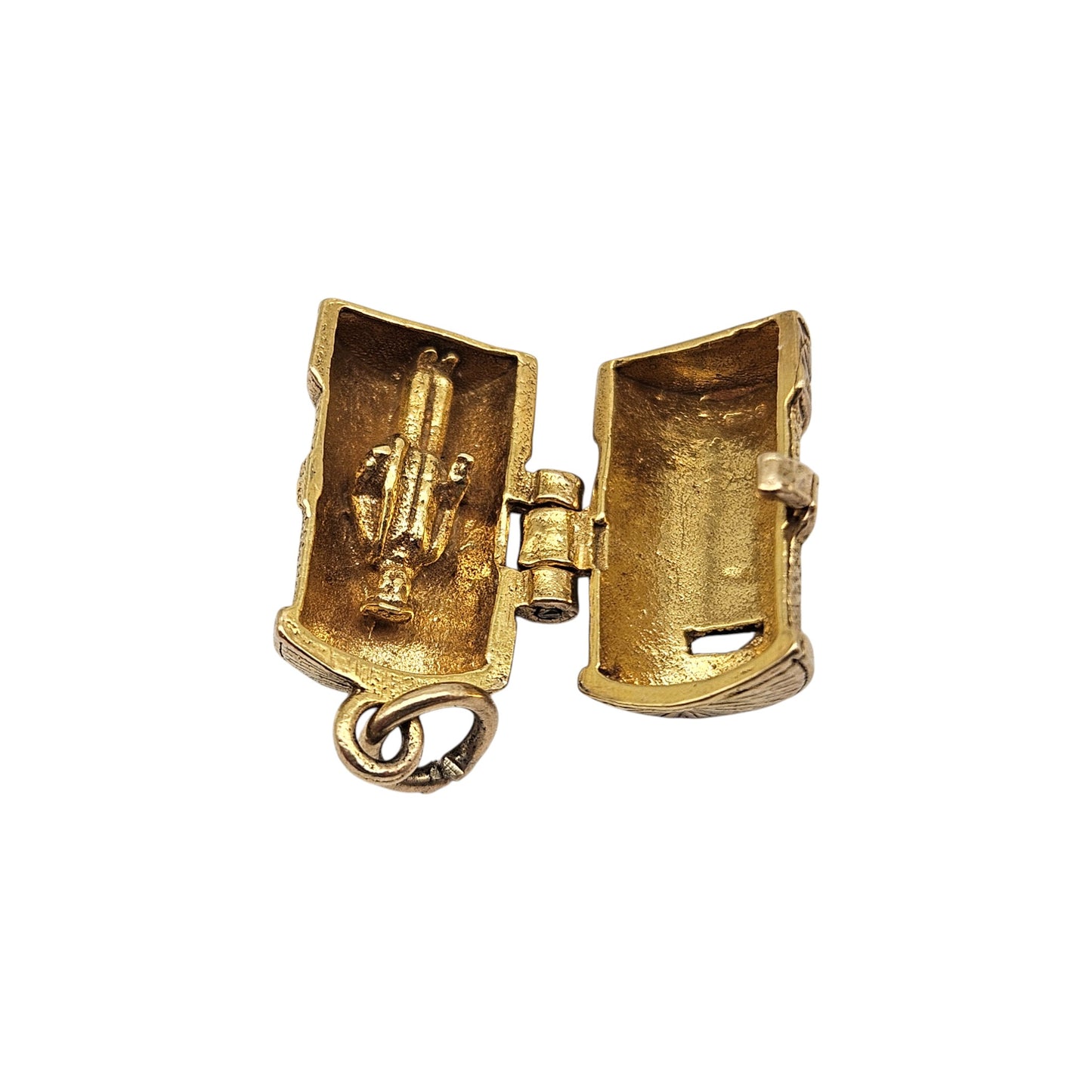 9ct 375 Yellow Gold Postman Inside Post Box Opening Charm 1966 L 1.5 cm 4.1 g.