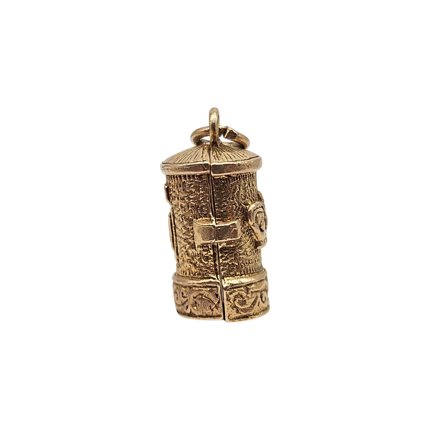 9ct 375 Yellow Gold Postman Inside Post Box Opening Charm 1966 L 1.5 cm 4.1 g.