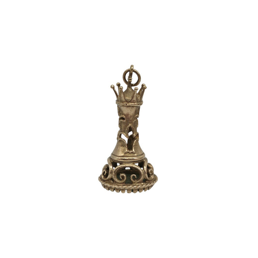 9ct 375 Yellow Gold Queen Chess Piece Charm 1970 L 3.1 cm 6.8 g.