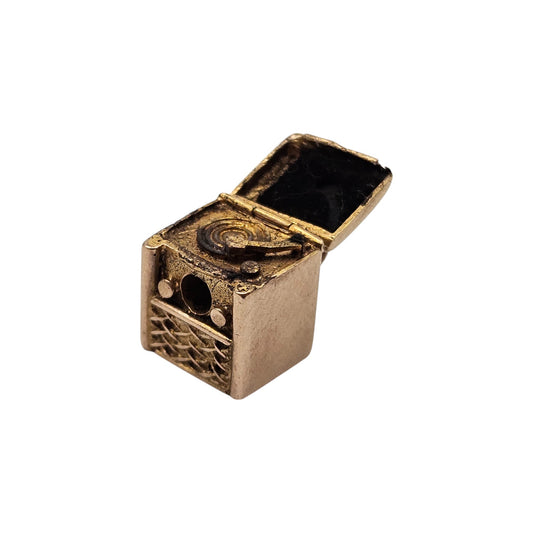 9ct Yellow Gold Record Player Opening Charm c.1960's L 1.0 cm 3.6 g.