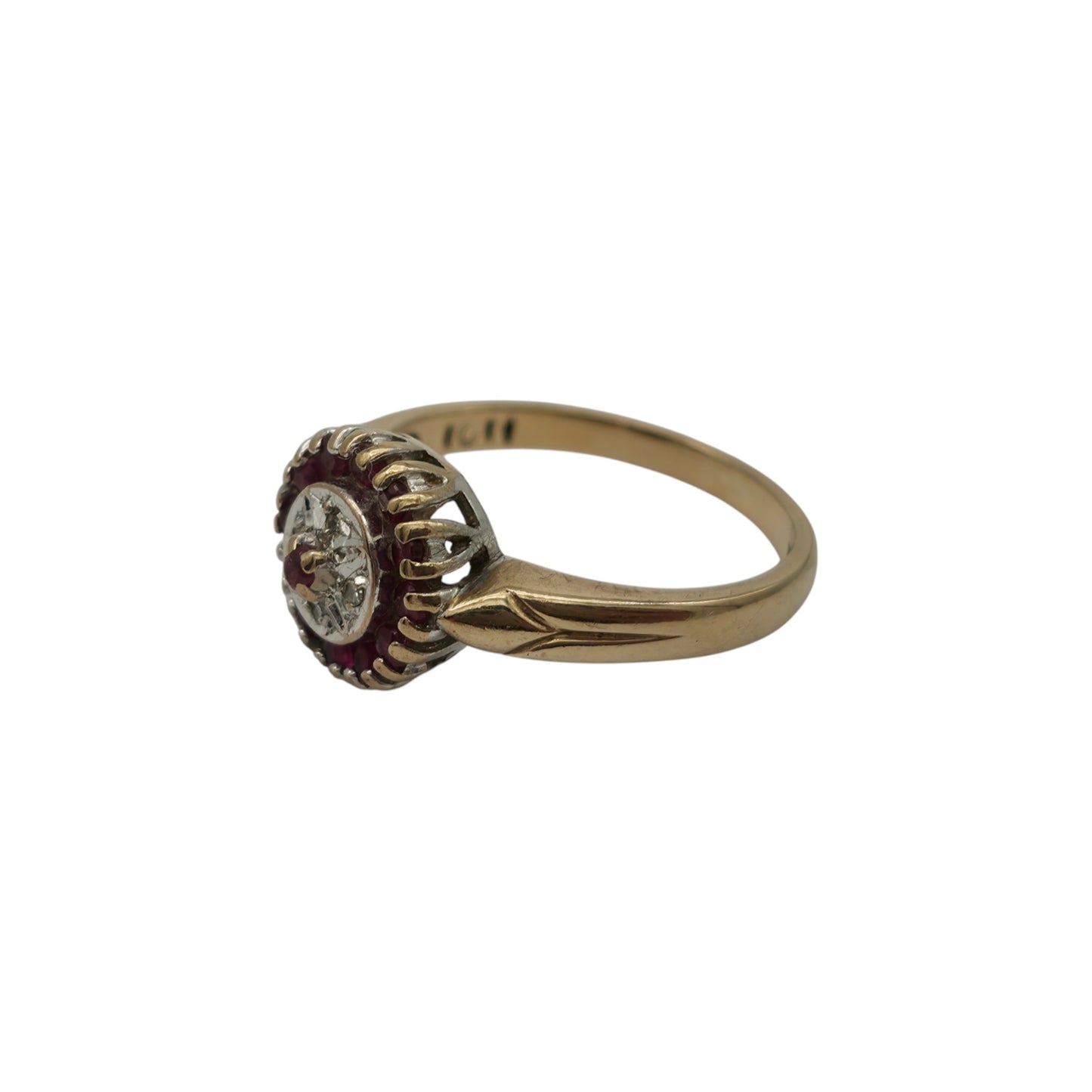 9ct 375 Yellow Gold Ruby & Diamonds Ring Size M 1/2 3.2 g.