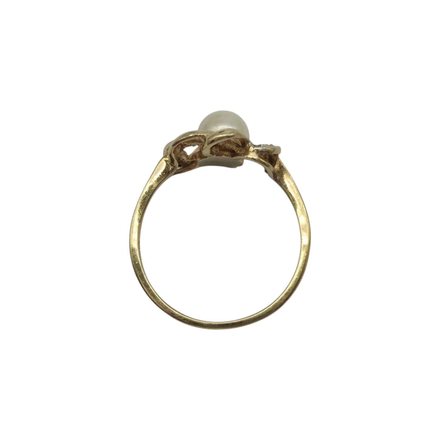 9ct 375 Yellow Gold Ring With Pearl & Diamonds c.1995 Size P 2.3 g.
