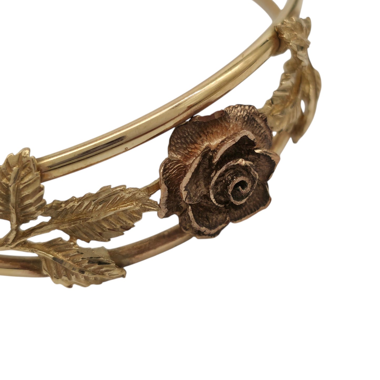 9ct 375 Gold Rose Flower Bangle 1991 L 5.7 cm 13.9 g.