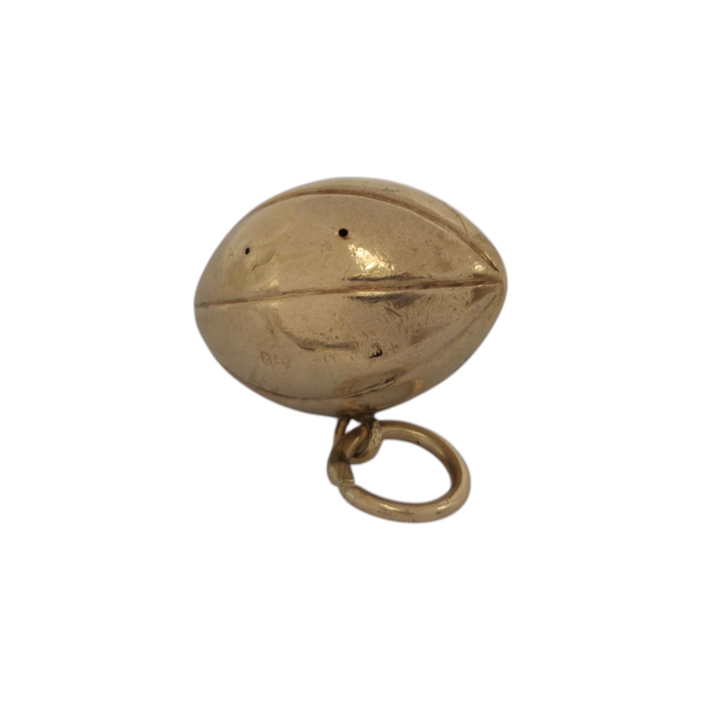9ct 375 Yellow Gold Rugby Ball Charm 1965 L 1.3 cm 0.9 g.
