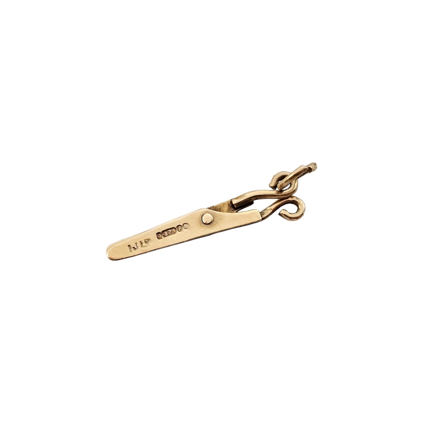 9ct 375 Yellow Gold Articulated Scissors Charm c.1961 L 2.0 cm 0.5 g.