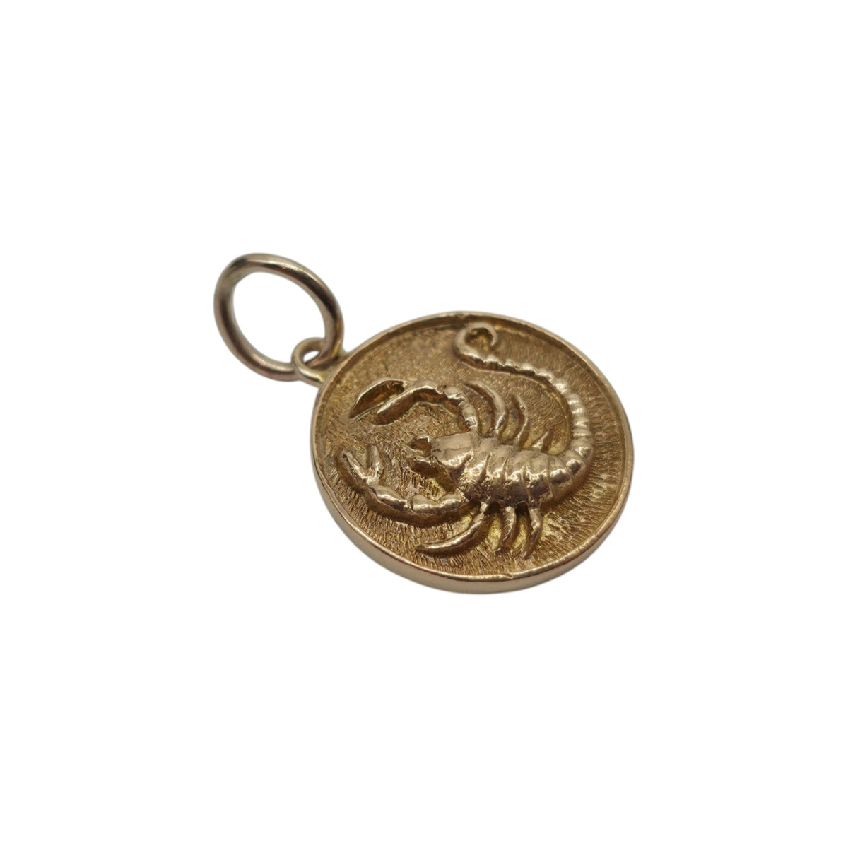 9ct 375 Yellow Gold Scorpio Charm 1966 L 1.2 cm 1.7 g.