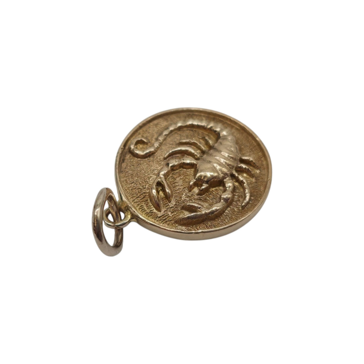 9ct 375 Yellow Gold Scorpio Charm 1966 L 1.2 cm 1.7 g.