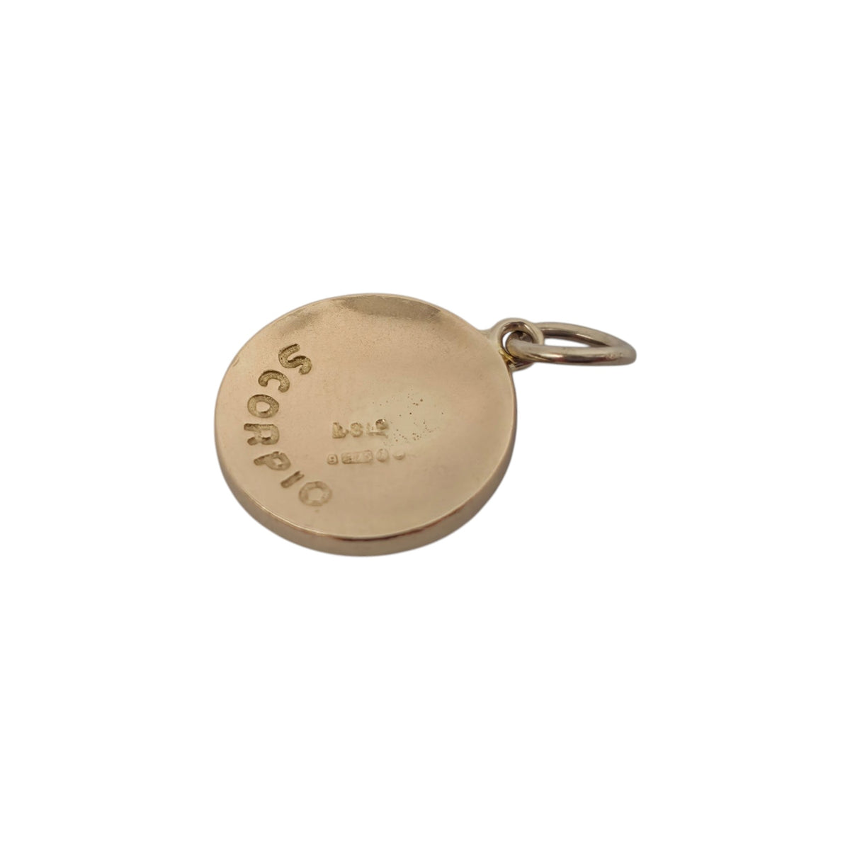 9ct 375 Yellow Gold Scorpio Charm 1966 L 1.2 cm 1.7 g.