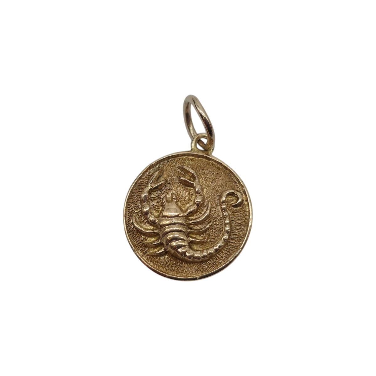 9ct 375 Yellow Gold Scorpio Charm 1966 L 1.2 cm 1.7 g.