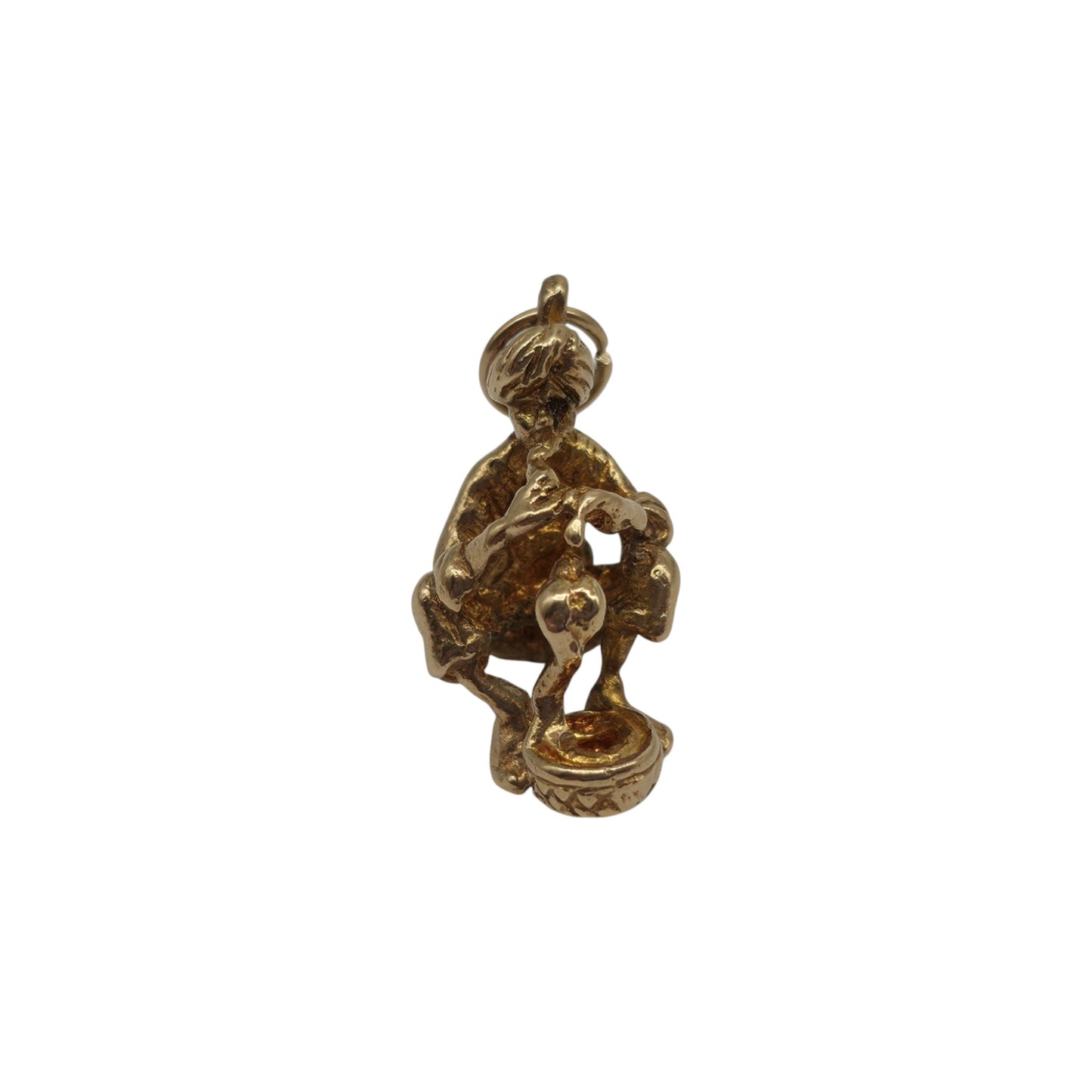 9ct 375 Yellow Gold Snake Charmer Charm 1964 L 1.8 cm 4.6 g.