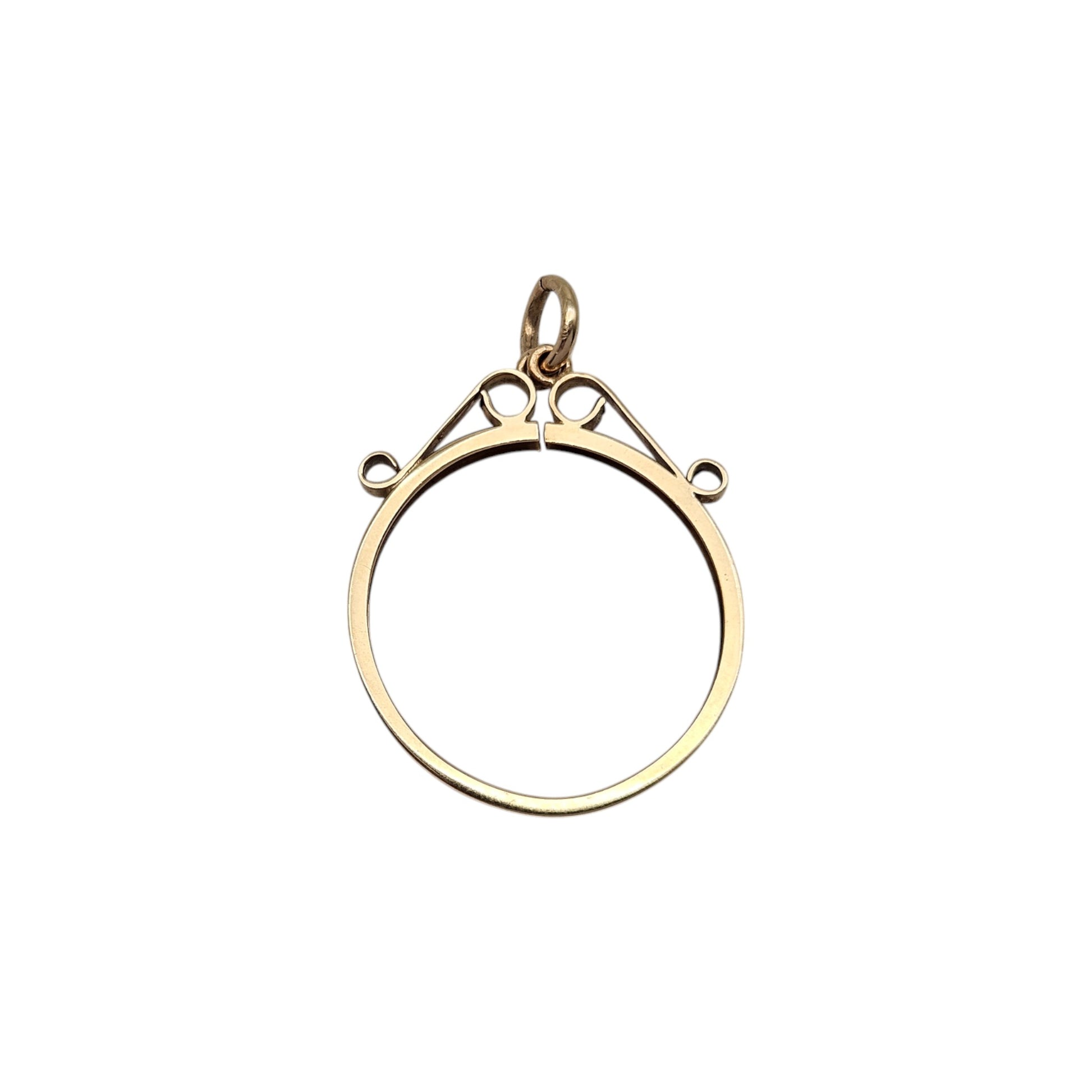 9ct gold Full Sovereign Mount Coin Pendant.