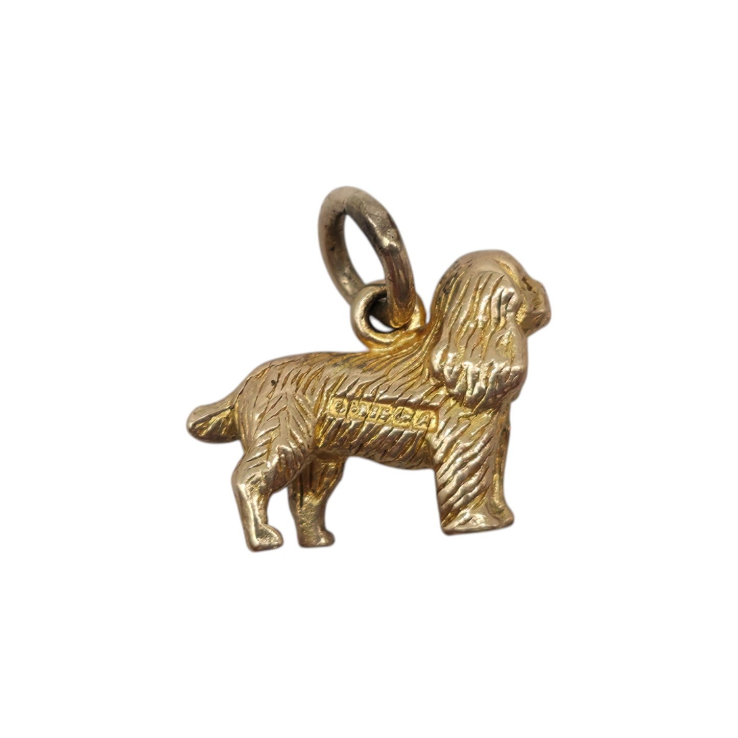 9ct 375 Yellow Gold Spaniel Dog Charm 1950 L 1.2 cm 1.5 g.